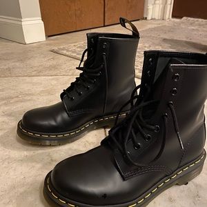 The Original Doc Martens Size: 8